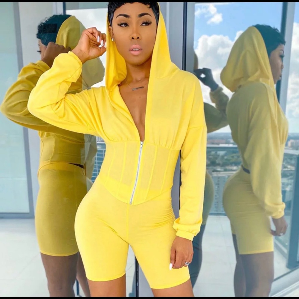 SOLD NWT COMFORT MATCHING SET [YELLOW] - Picture 2 of 6